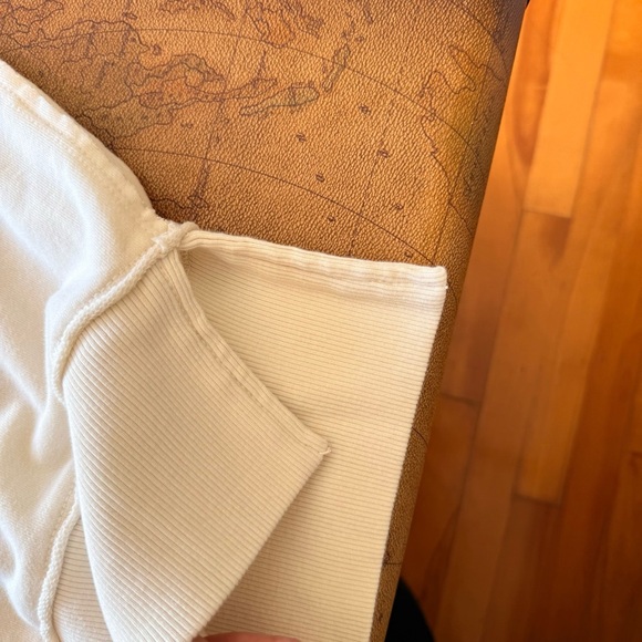 AE Big Hug Graphic Crew Neck Size Large - Picture 7 of 9